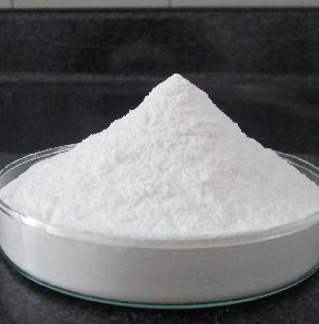 Aplicación de alginato de sodio en el procesamiento de alimentos.
